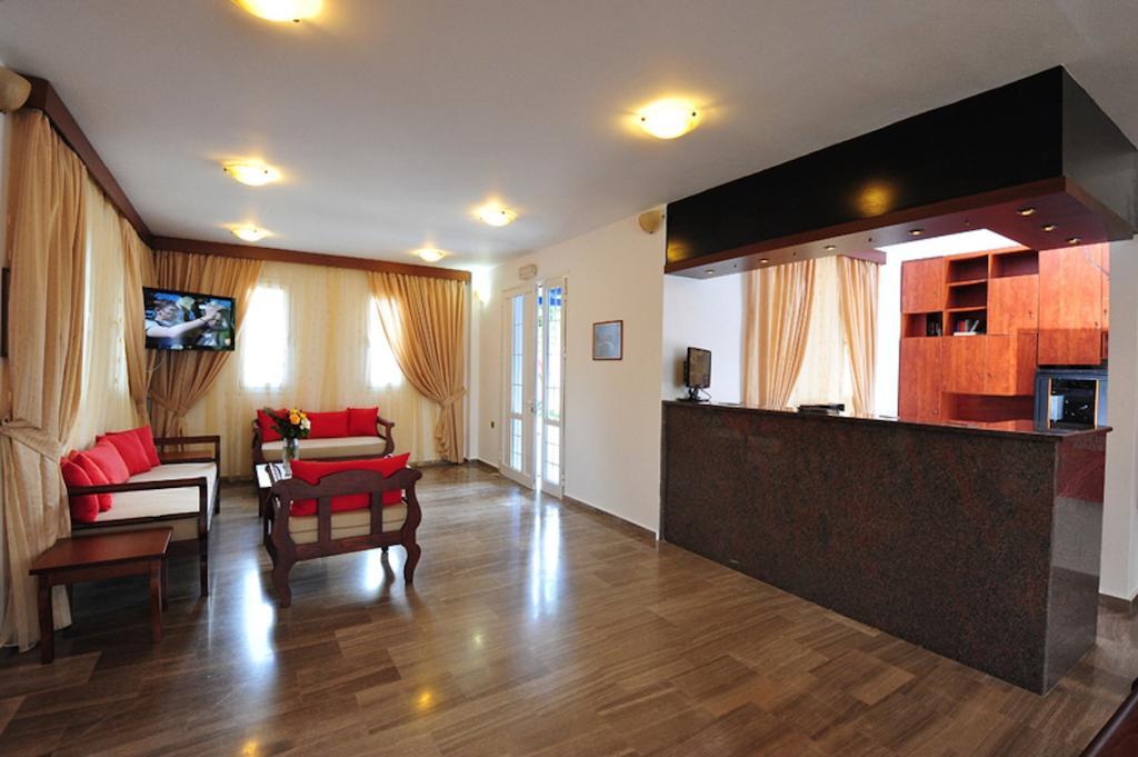 Anna Ageliki Aparthotel 2*