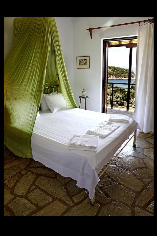 Mando Beachfront Guest house
