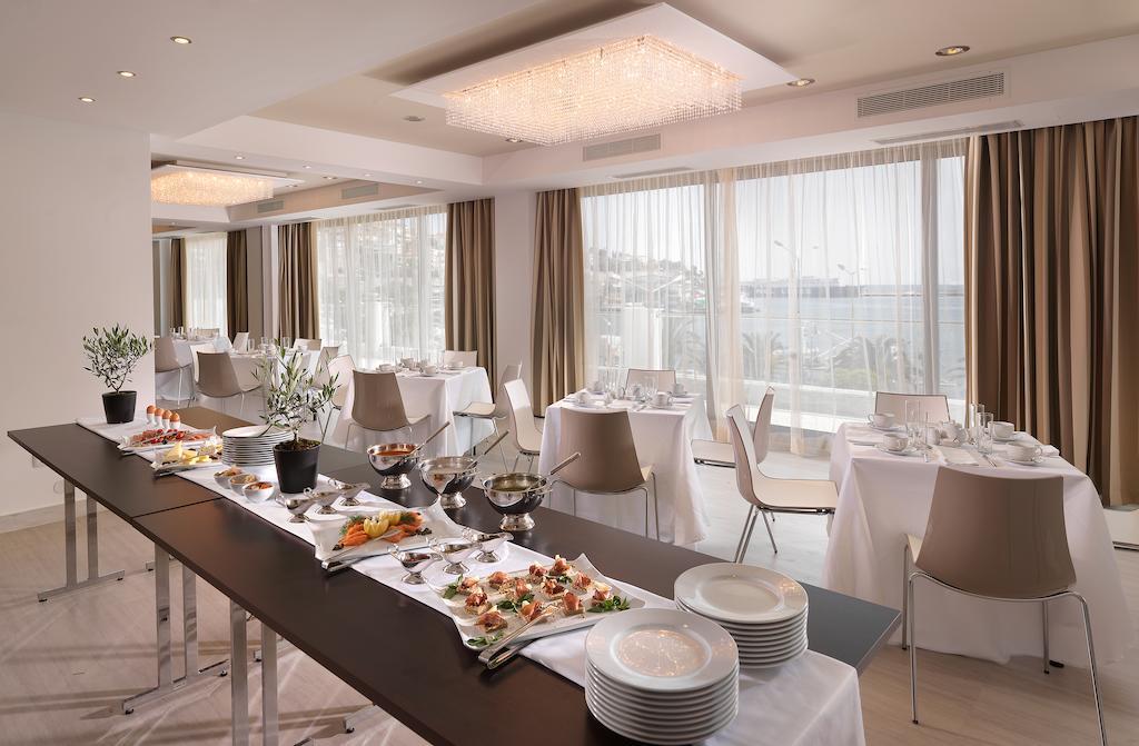 Airotel Galaxy Hotel