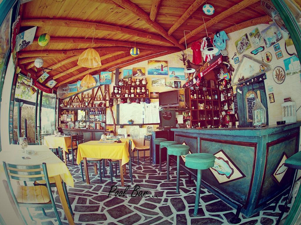 Aparthotel Villa Rena Batsi (Andros)