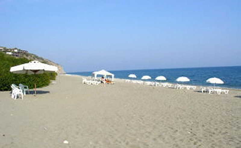 Niriides Hotel 3*