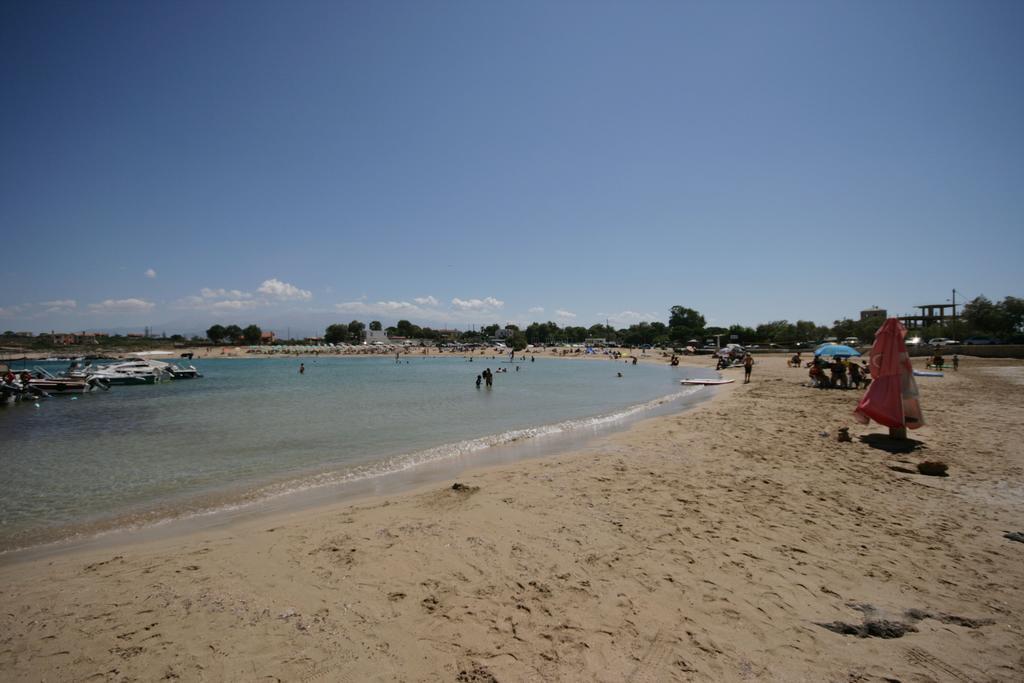 Aparthotel Artemis Village &