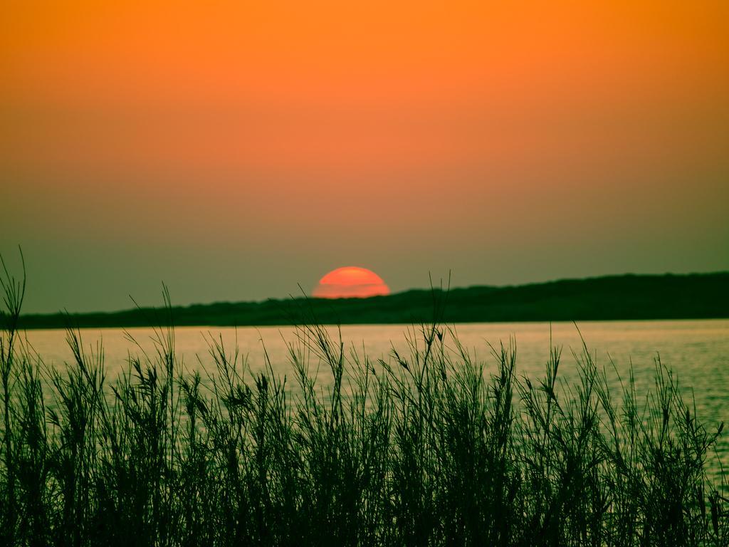 Sunset Pounda