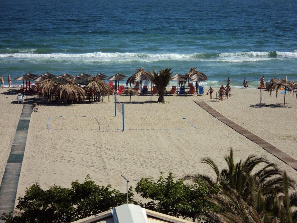 Apartment Isla Neoi Poroi