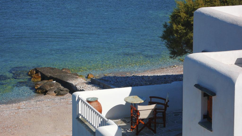 Aeolos Beach 3* Karavostasis (Folegandros)