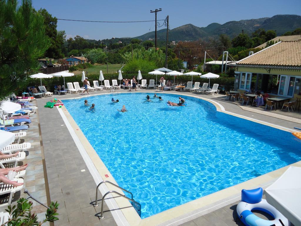 Matoula Aparthotel 3*