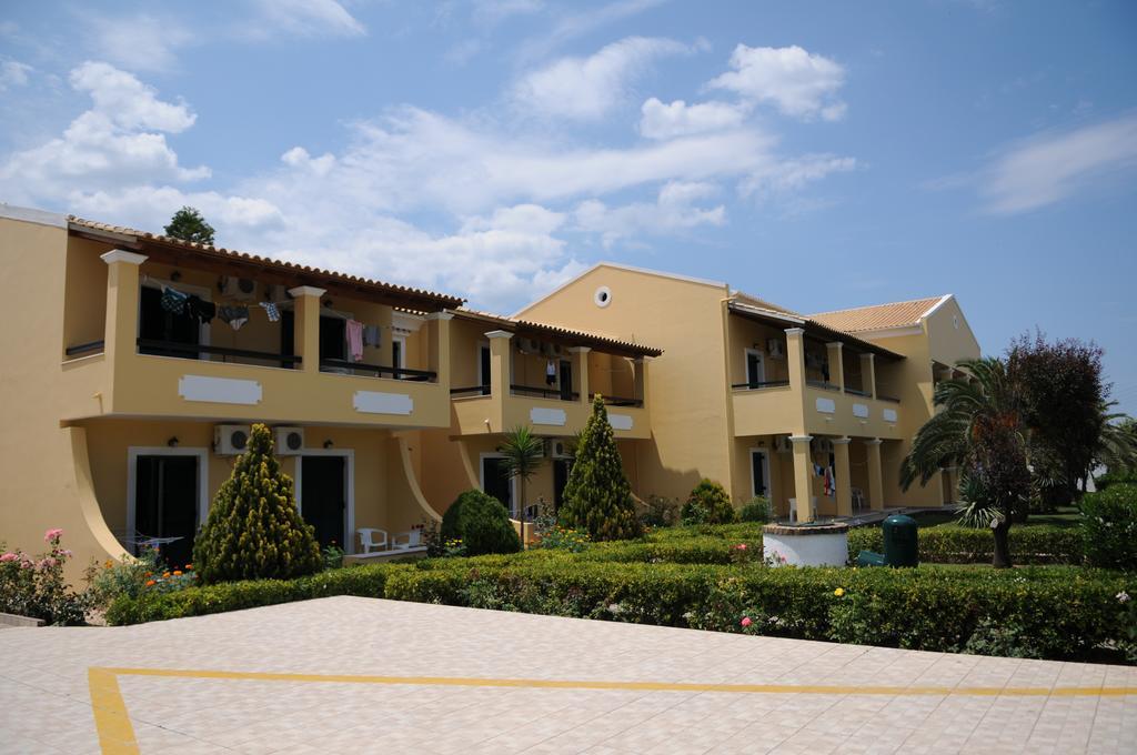 Matoula Aparthotel Acharavi (Corfu)