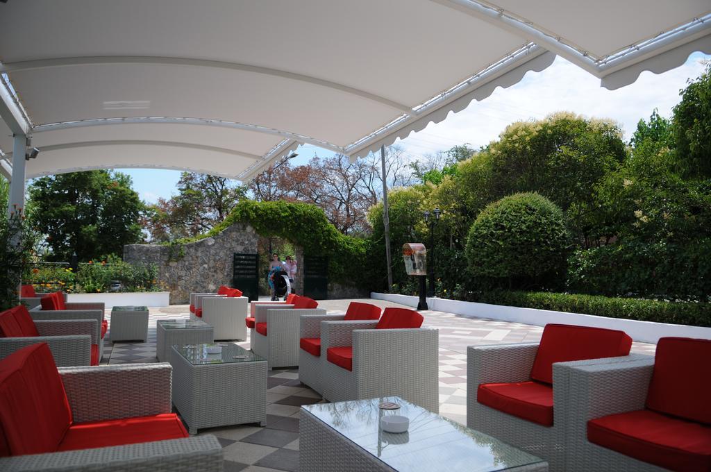 Matoula 3* Acharavi (Corfu)