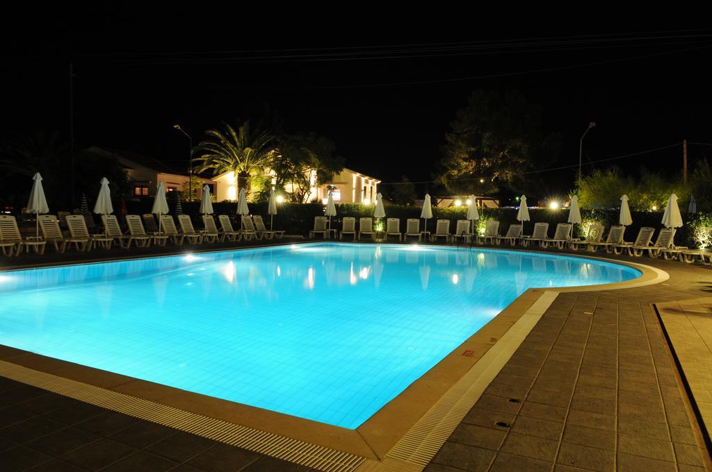 Matoula Aparthotel 3*