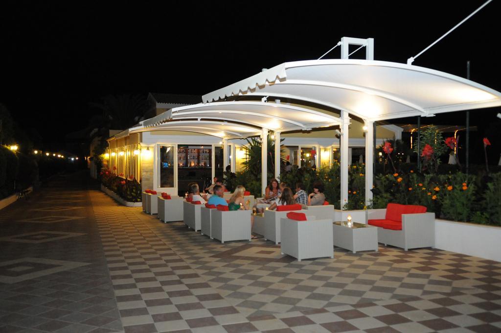 Aparthotel Matoula Acharavi (Corfu)