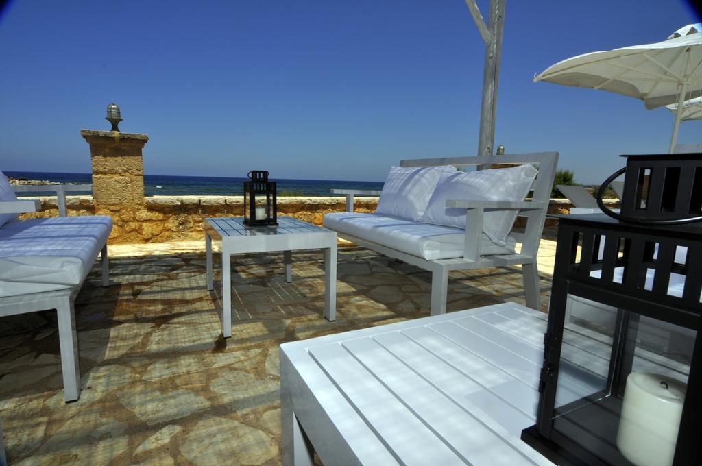 Aparthotel Artina 2*