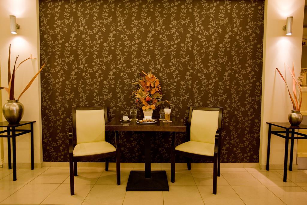 Apollon Hotel