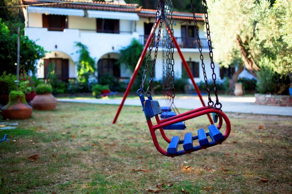 Spiros Guest house