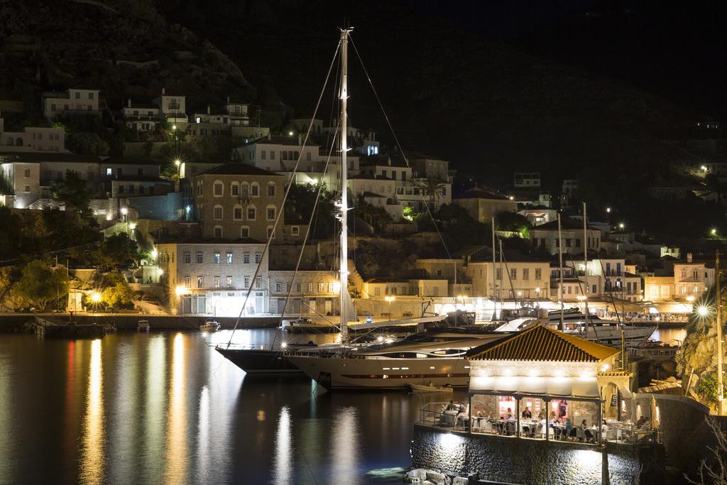 Leto Hydra Hydra (Saronic Islands)