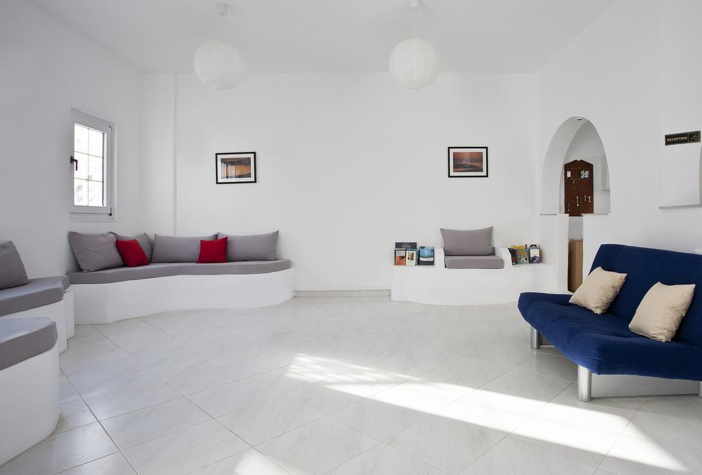 Sunday 3* Antiparos