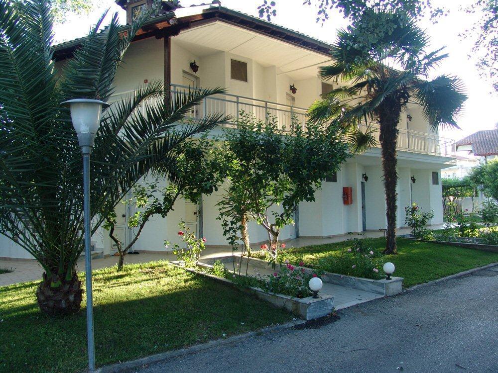 Hotel And Bungalows Kochili 2*