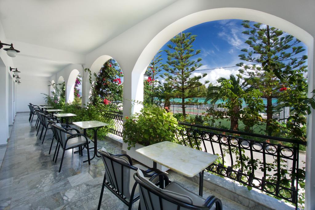 Athina Hotel