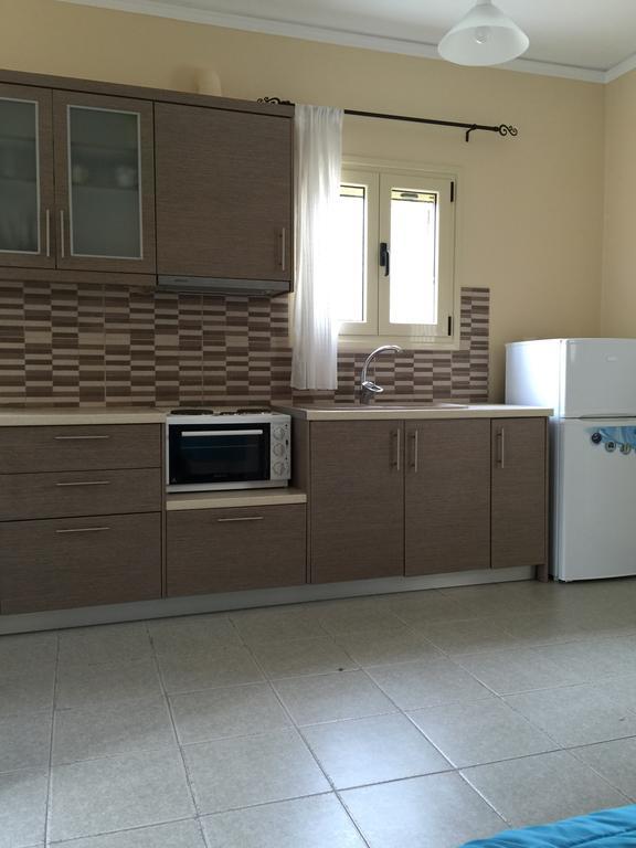Apartment Karavaki *