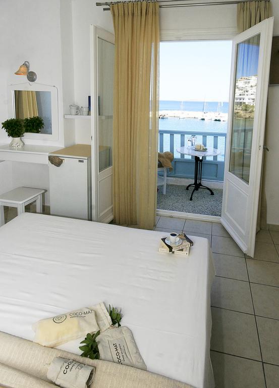 Hotel Paradissos