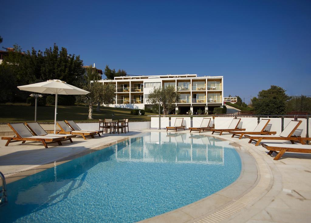 Nautica Bay Hotel
