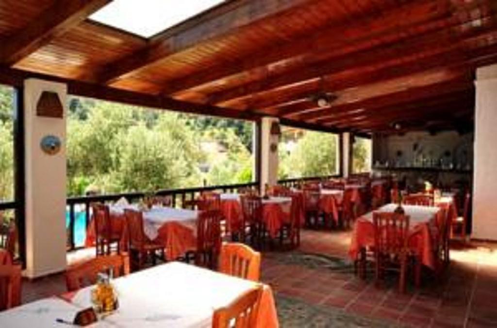 Aparthotel Limnionas Bay Village Marathokampos