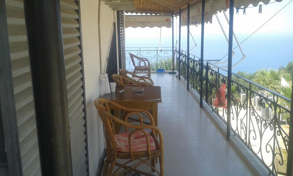 Nastas Paradeisos Apartment