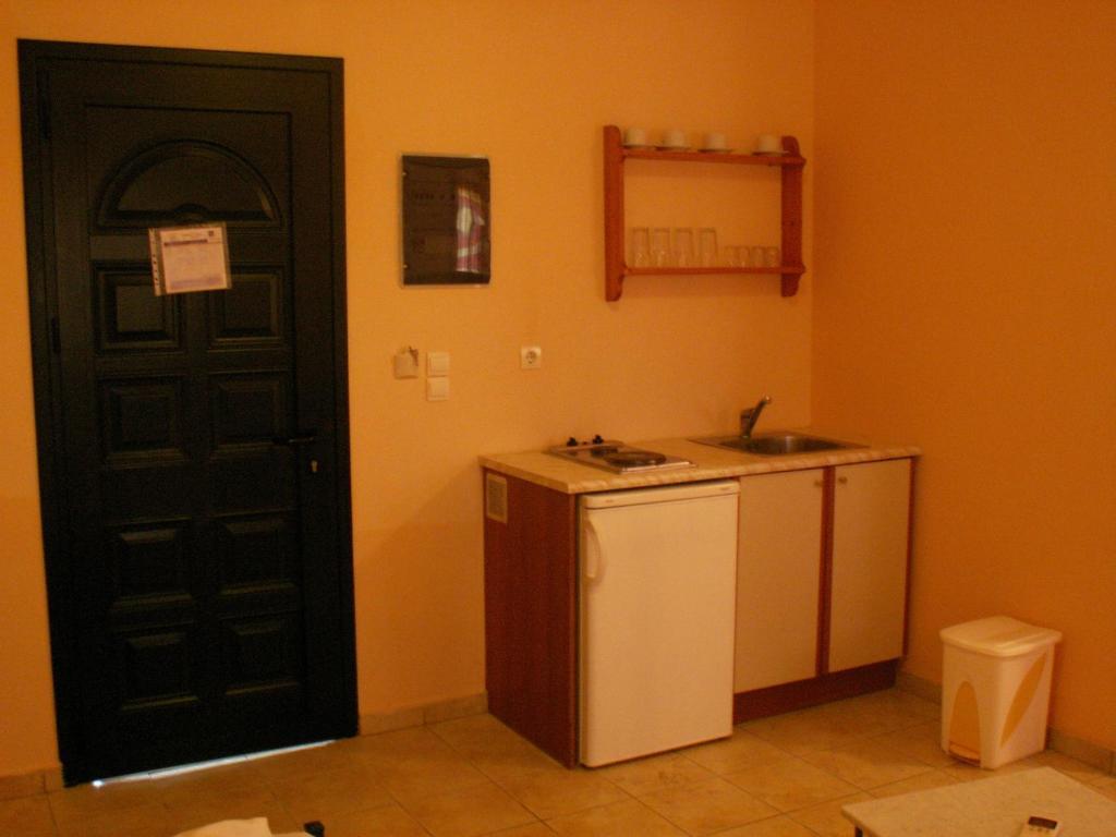 Aparthotel Elanthi Village 2*