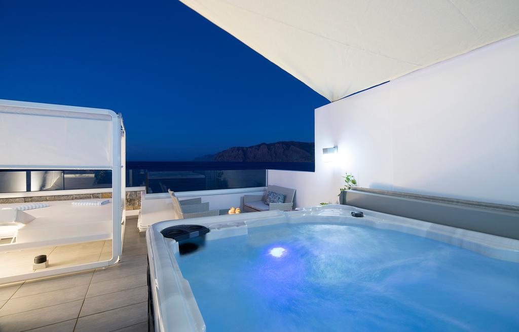 Moments Villa Mochlos