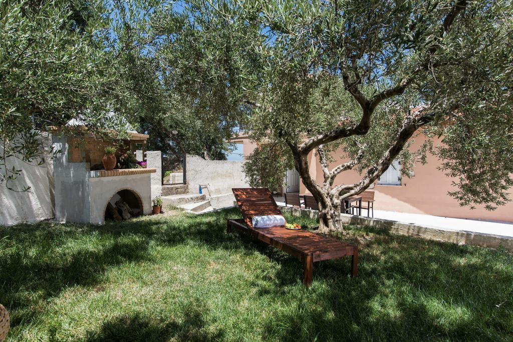 Margiani House Holiday home *