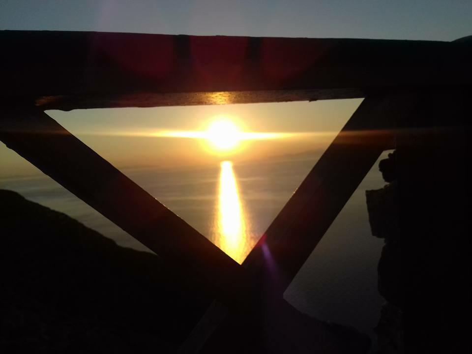 Sunset Apartment Sikinos