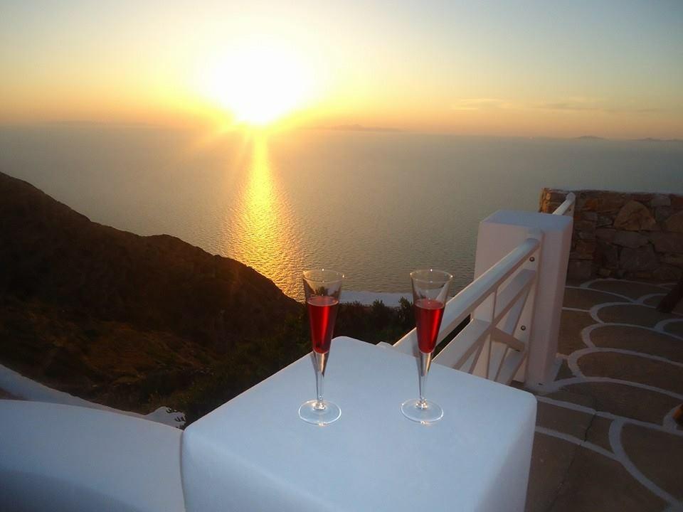 Sunset Apartment *