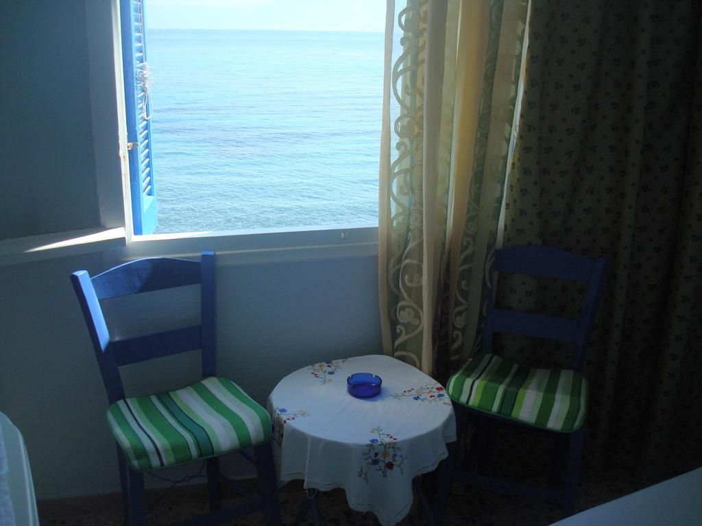 Ta Vrachakia Koroni (Messinia)