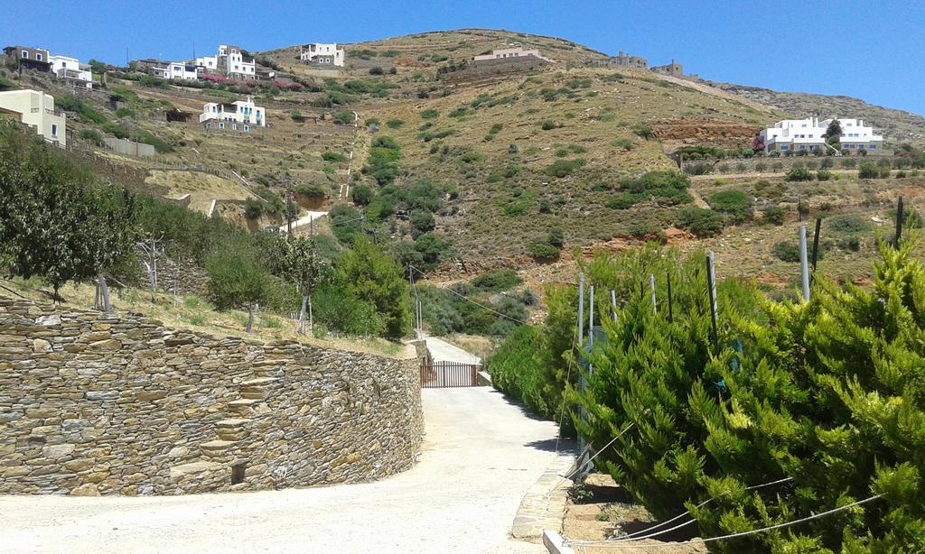 Andros Private Villa Overlooking The Blue Aegean Sea *