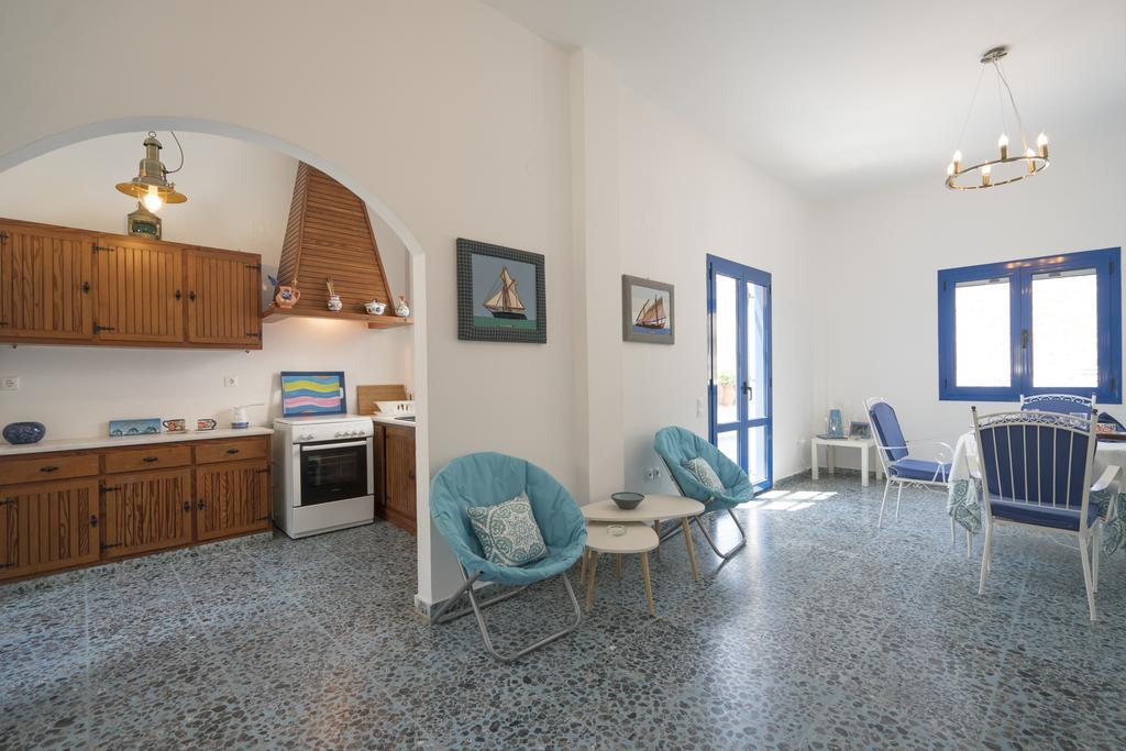 Apartment Captain's Kmr Kamares (Sifnos)
