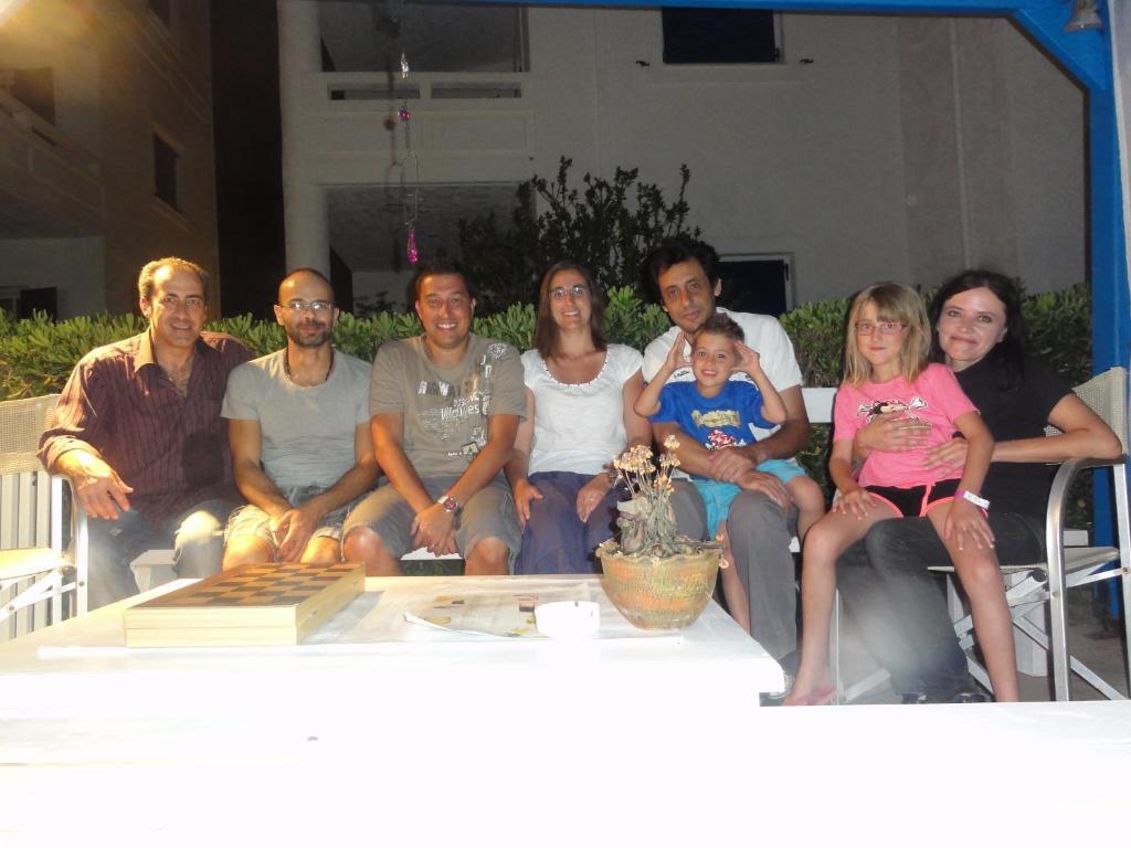 Arco Baleno Family *