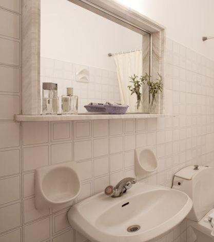 Aparthotel Filoxenia Pefki (Rhodes)