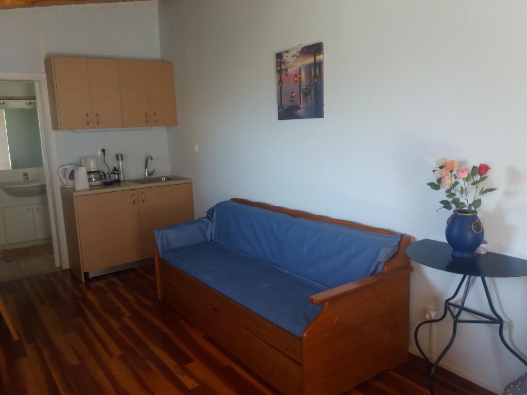 Holiday home Per Mare Loutra Oraias Elenis