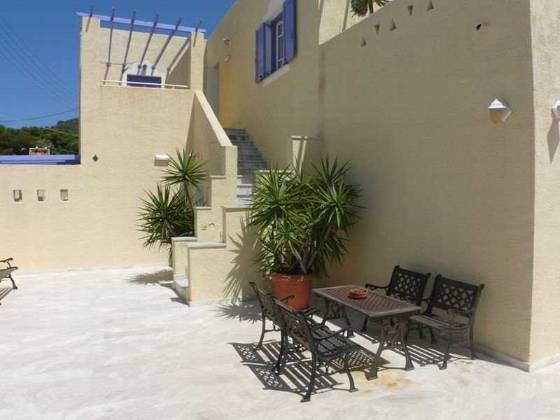 Sylvia Apartment Agia Marina (Aegina)