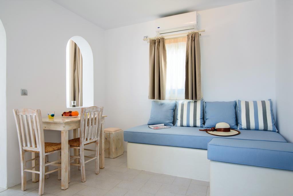 George Santorini Villa