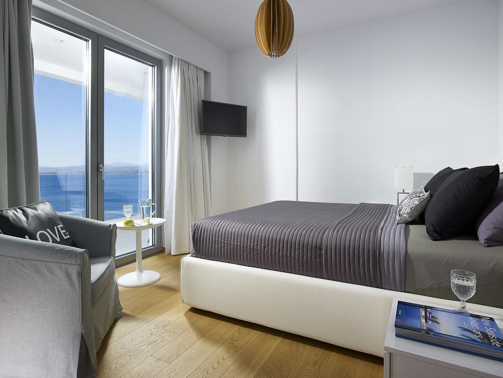 Beachfront In Crete - Epavli Luxury