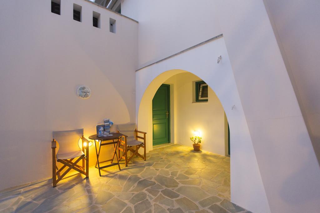 Apartment Iades &
