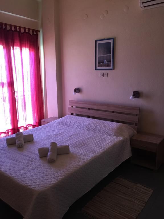 Platanos Guest house *