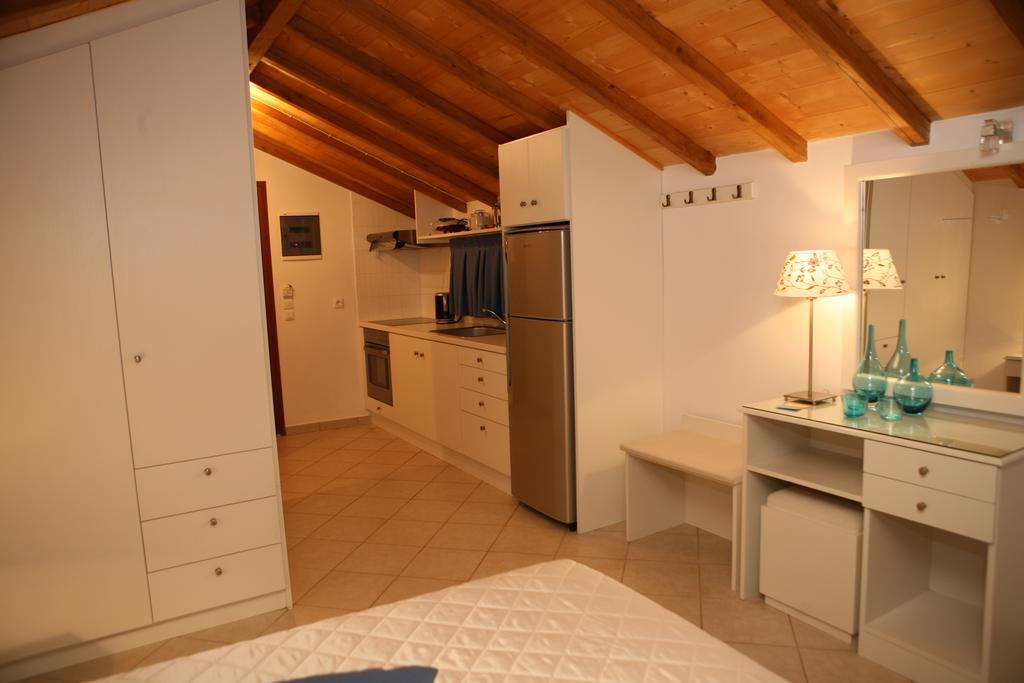 Apartment Aristotelis *