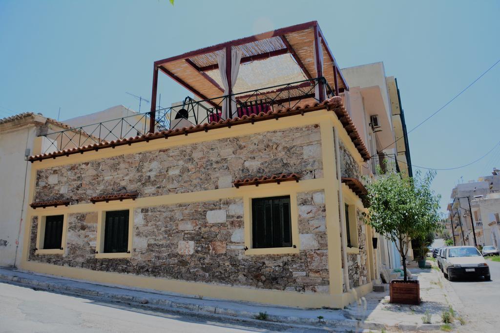 Nadia's Traditional Stone House Holiday home *