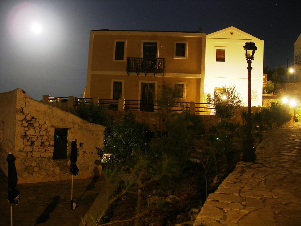 Agnanti Studios *