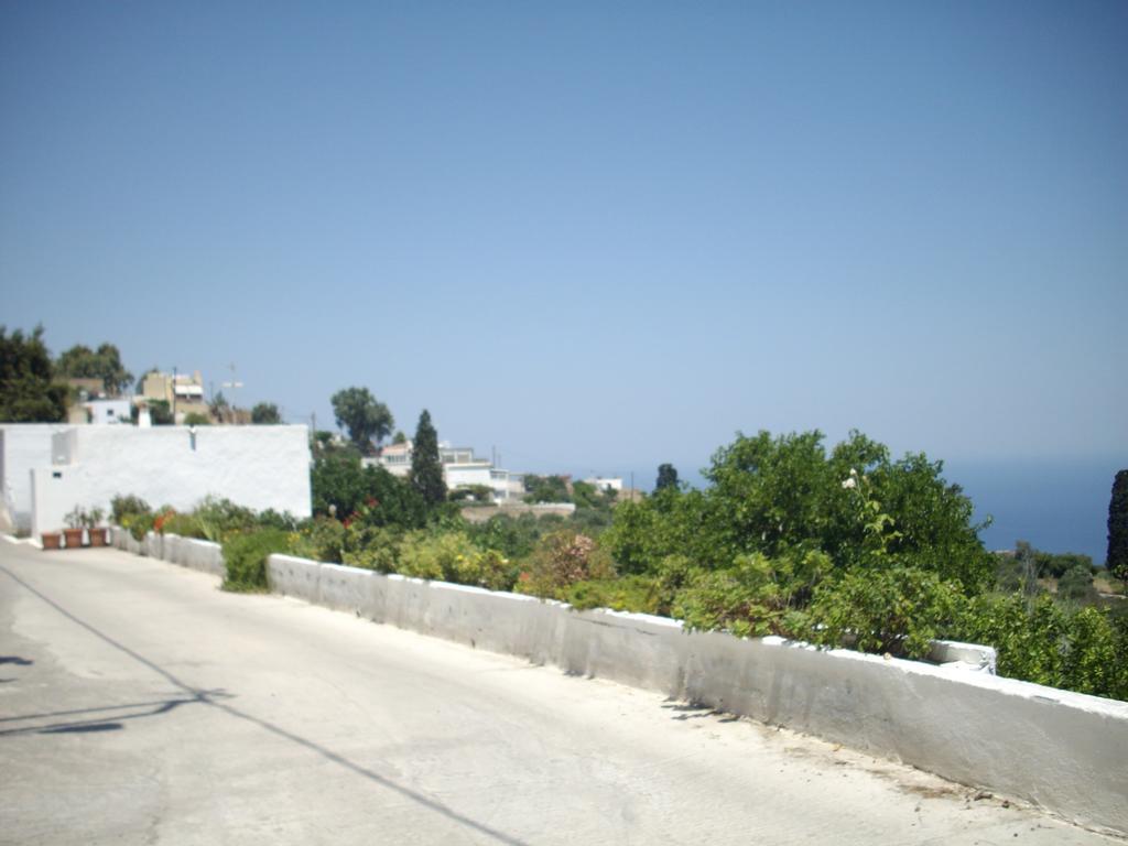 House Roussa Ekklisia