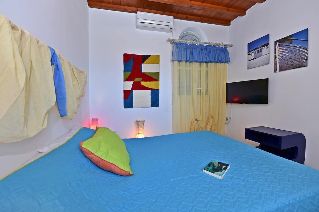 Alexander Tinos Porto Vacation