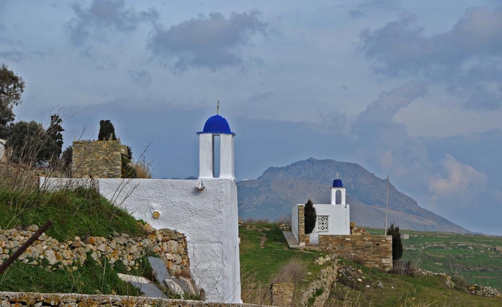 Alexander Tinos Porto Vacation
