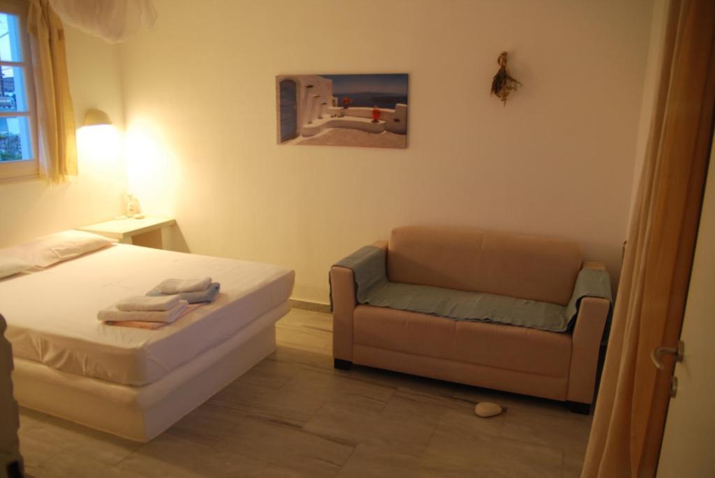 Kelly's * Chrisi Akti (Paros)