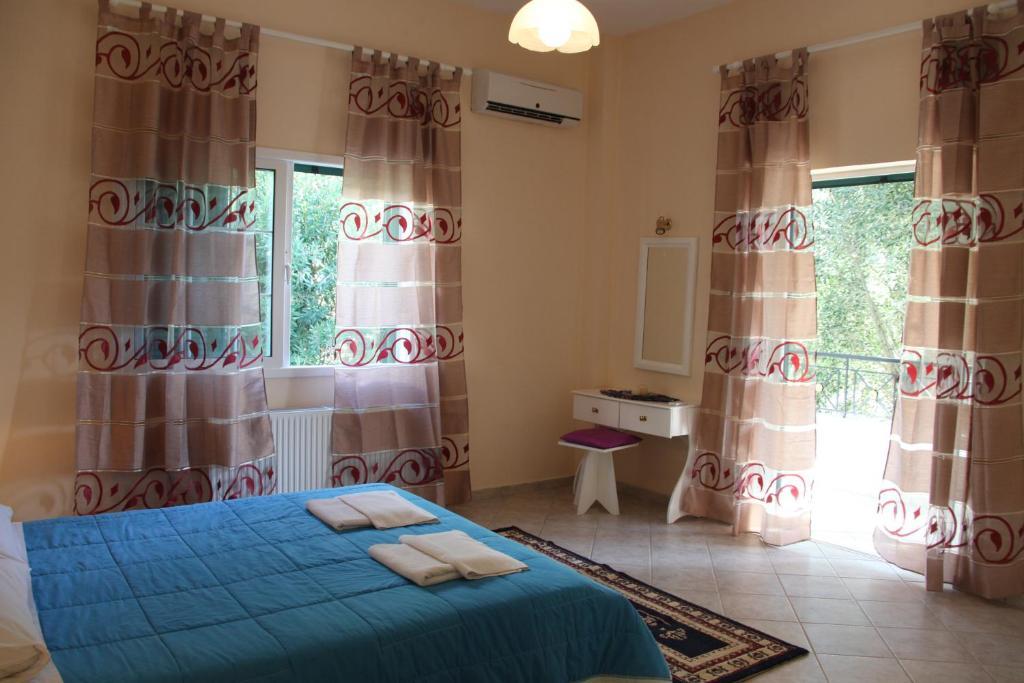 Aparthotel Crystal Blue Hotel, Corfu (city)